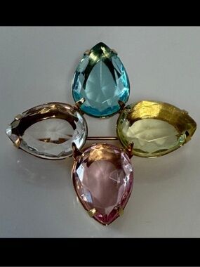 Vintage Avon Pastel Faceted Glass Brooch Aqua Pink Yellow Clear Teardrop Pin